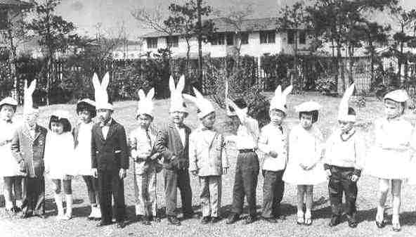 59lthou2.jpg (25183 bytes)