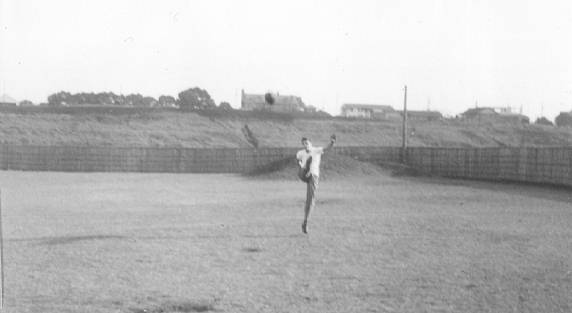 neetna11.jpg (15543 bytes)