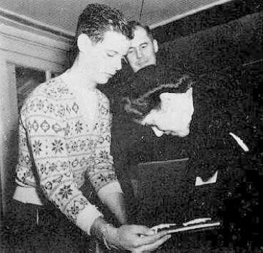 netopen1.jpg (21199 bytes)