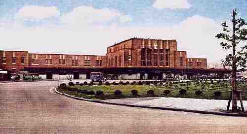 rrtrain.jpg (15427 bytes)