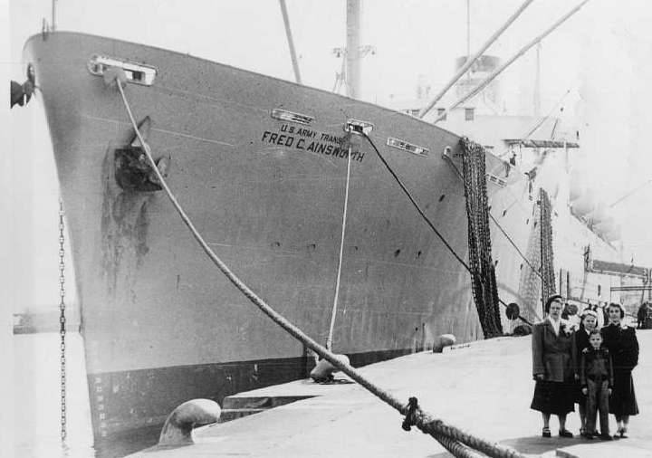 ains1-2.jpg (37532 bytes)