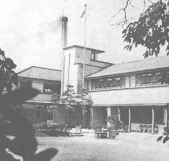 allbldg.jpg (57964 bytes)