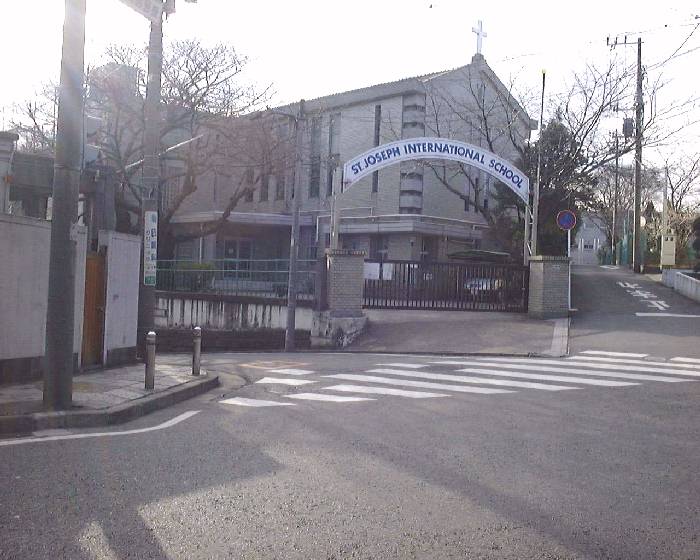 stjosph.jpg (65868 bytes)